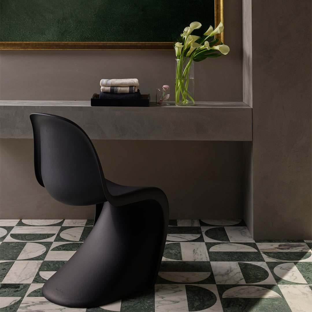 Polished marble surface tile with reflective finish