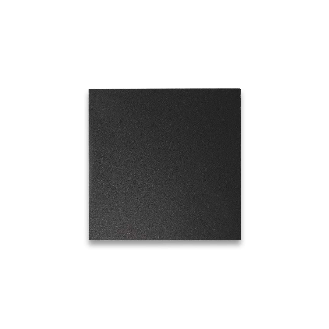 Strata Victorian Black