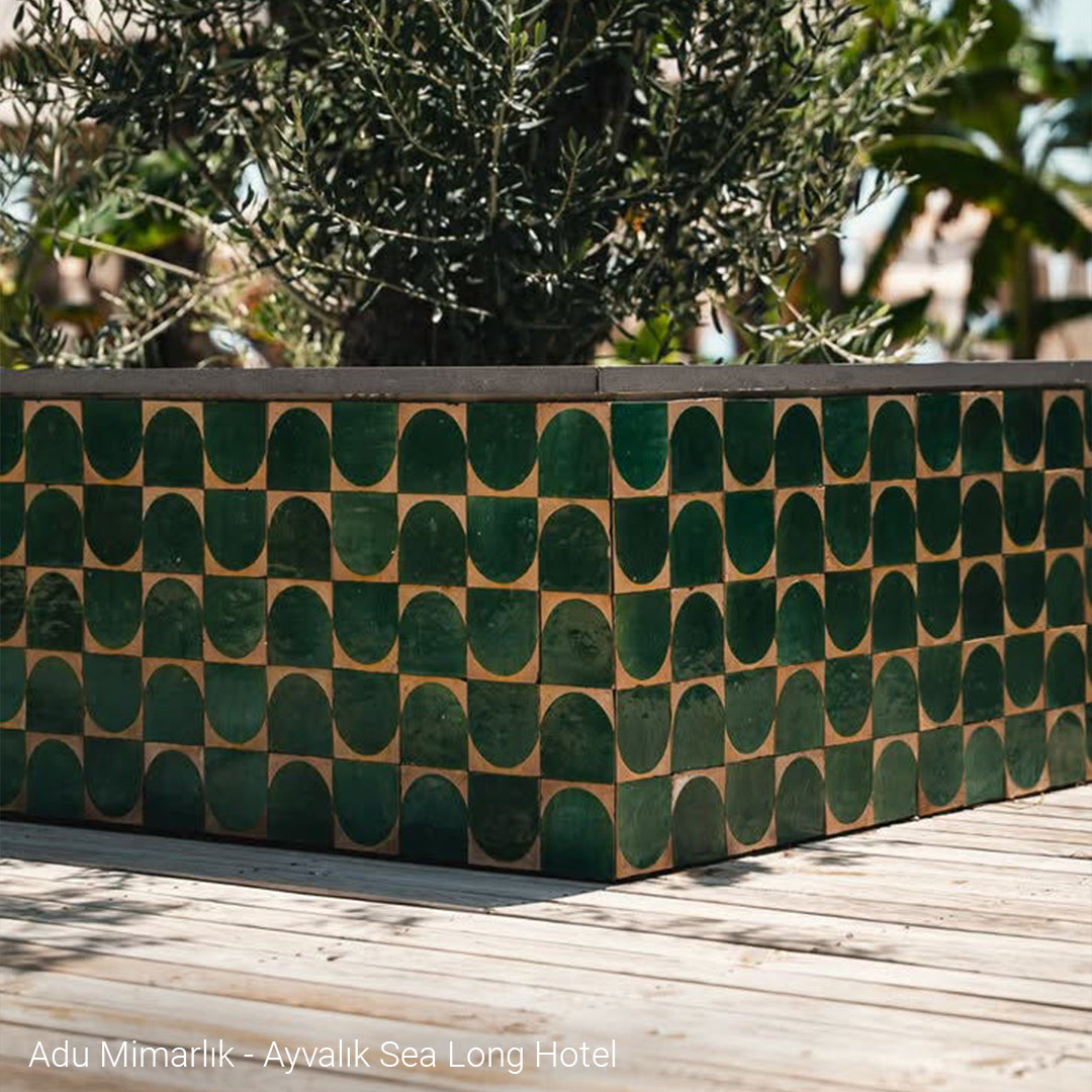 Dark Green Arch Terracotta Zellige