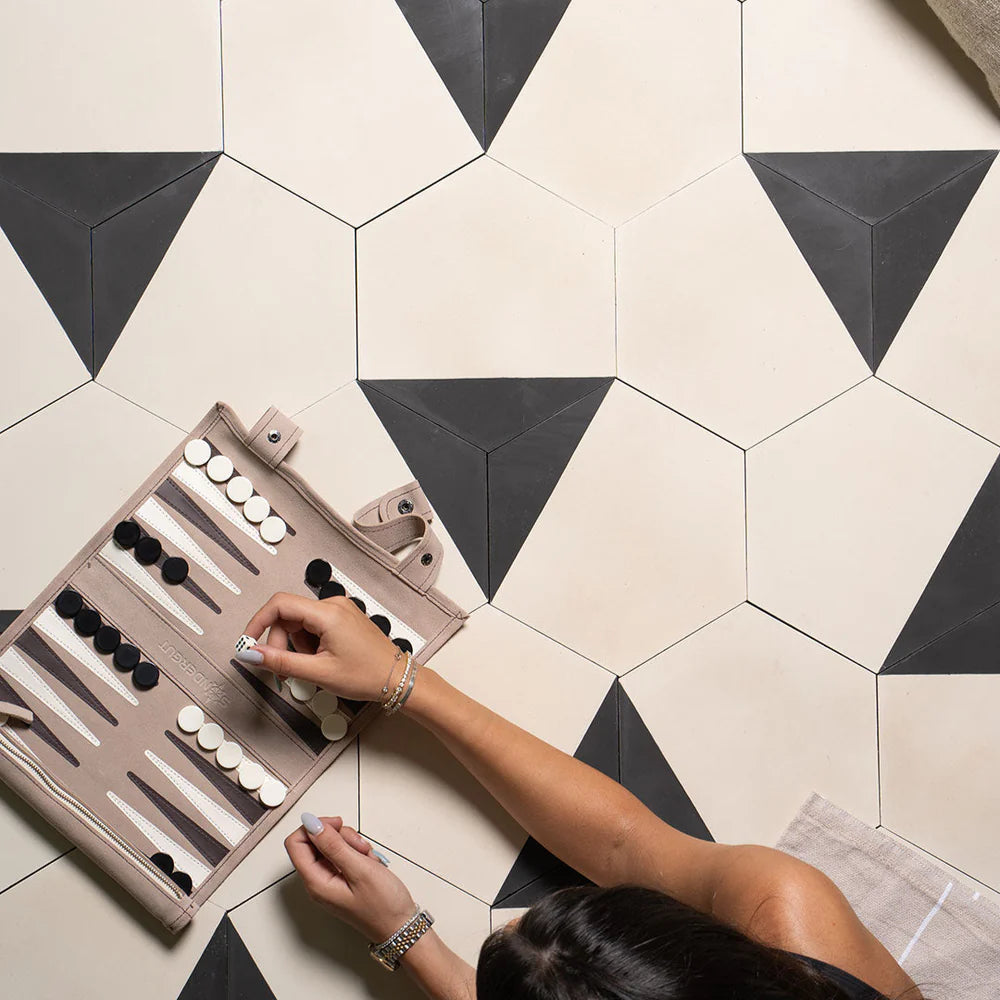 Hex Black Caret - Slim Line