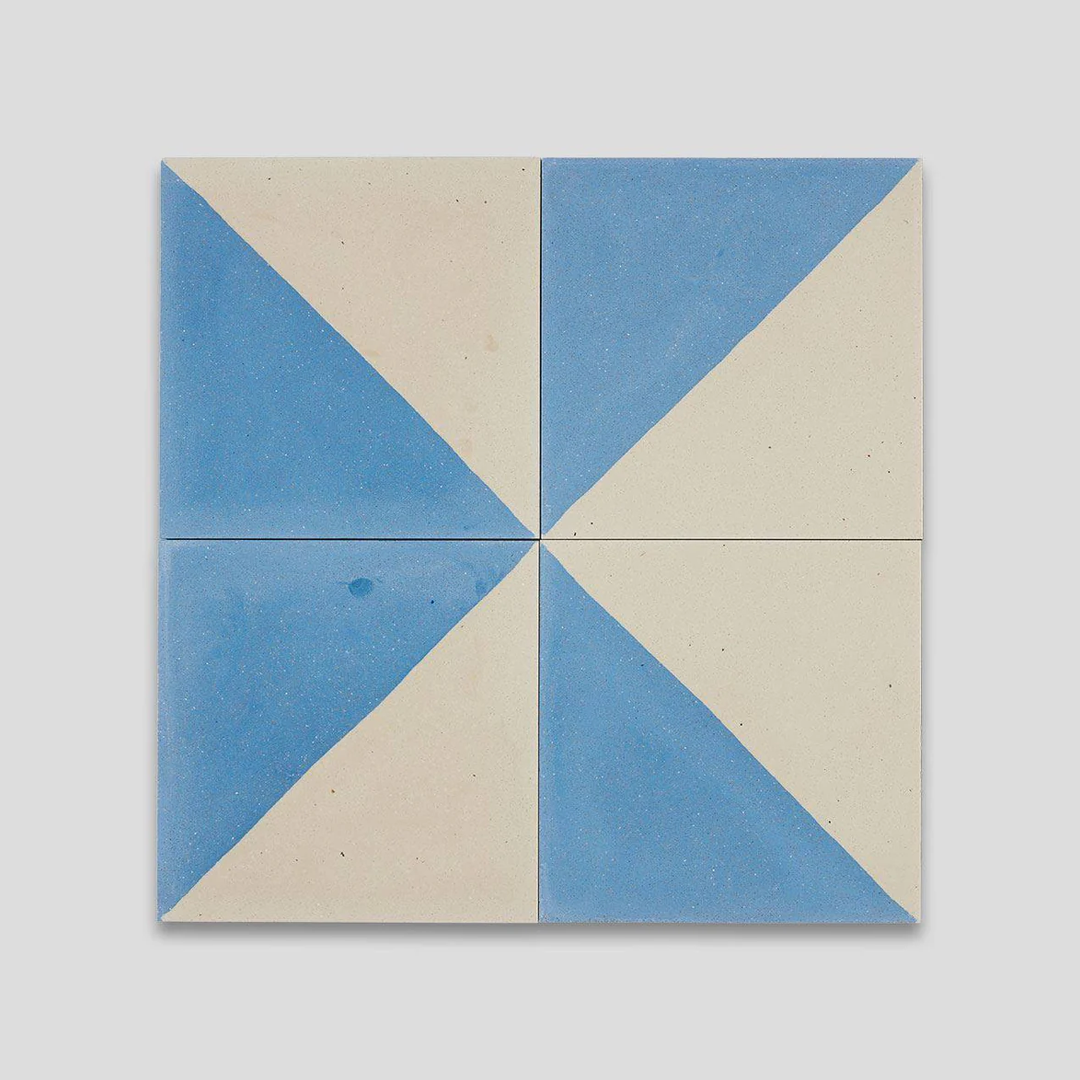 Magic Triangle Blue