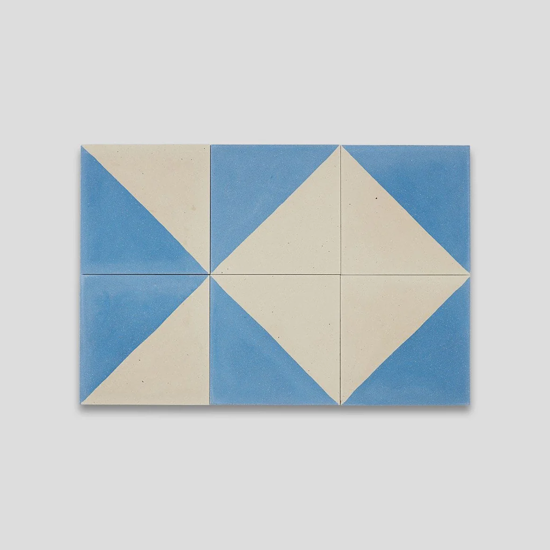 Magic Triangle Blue