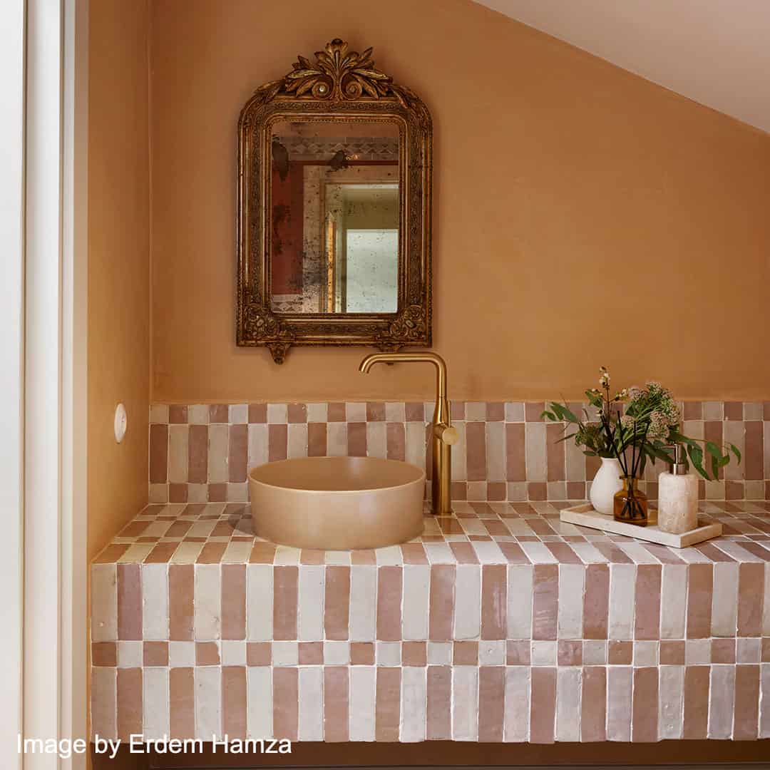 Marrakesh Stripes in Desert Rose Bathroom