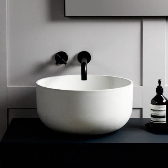 Oyin Handmade Concrete Basin Round